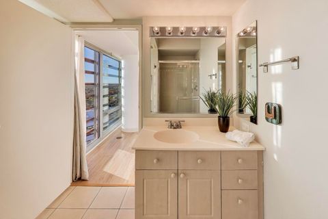 Tiny photo for 1720 Maple Avenue #2580, Evanston, IL 60201 (MLS # 12491270)