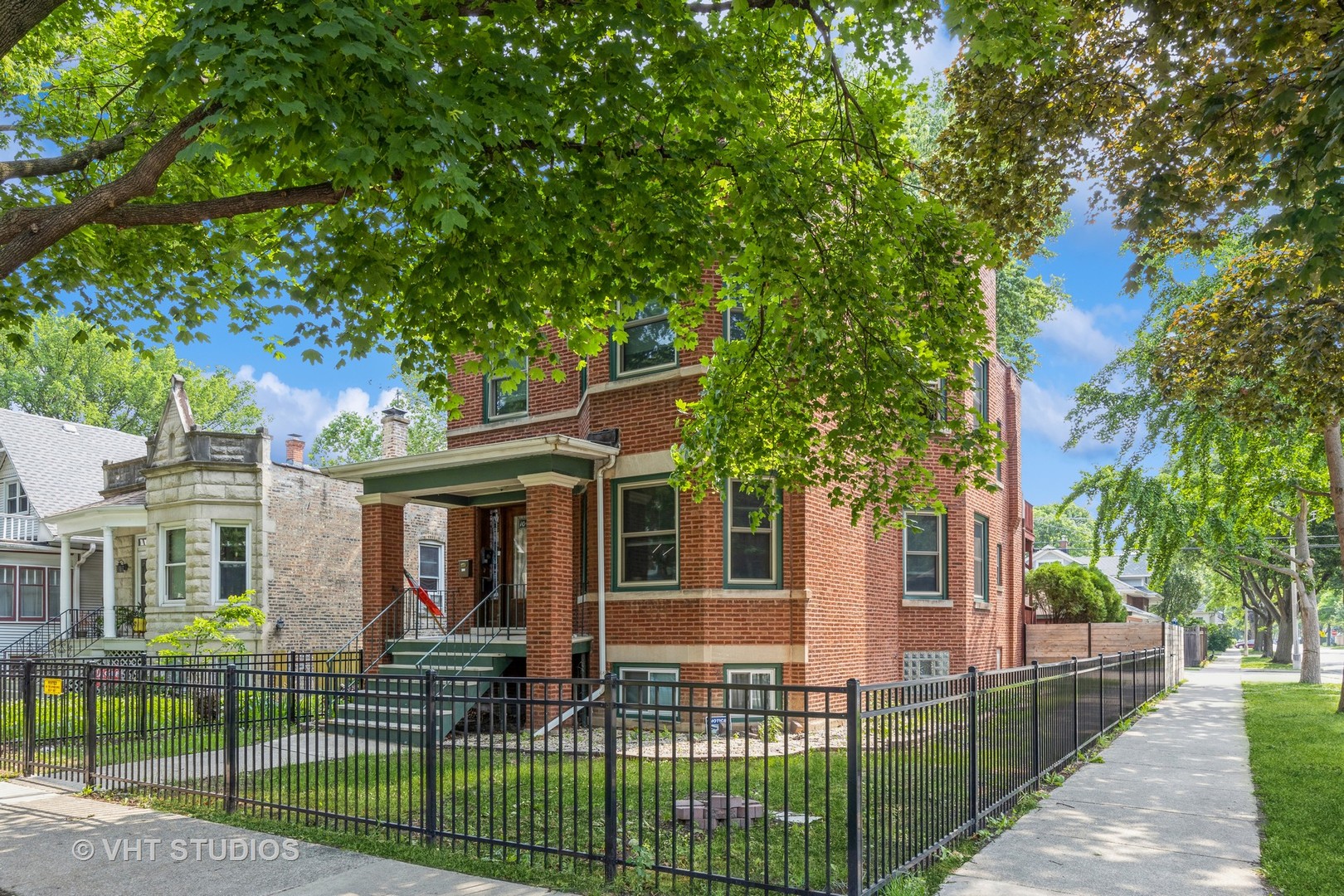 1046 S Scoville Avenue