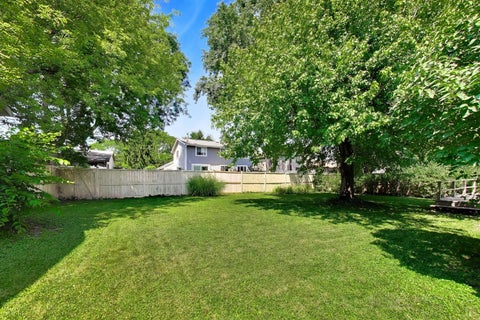 Tiny photo for 558 Glacier Trail, Roselle, IL 60172 (MLS # 12725839)