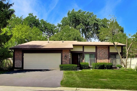 Photo of 558 Glacier Trail, Roselle, IL 60172 (MLS # 12725839)