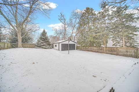 A home in Glen Ellyn