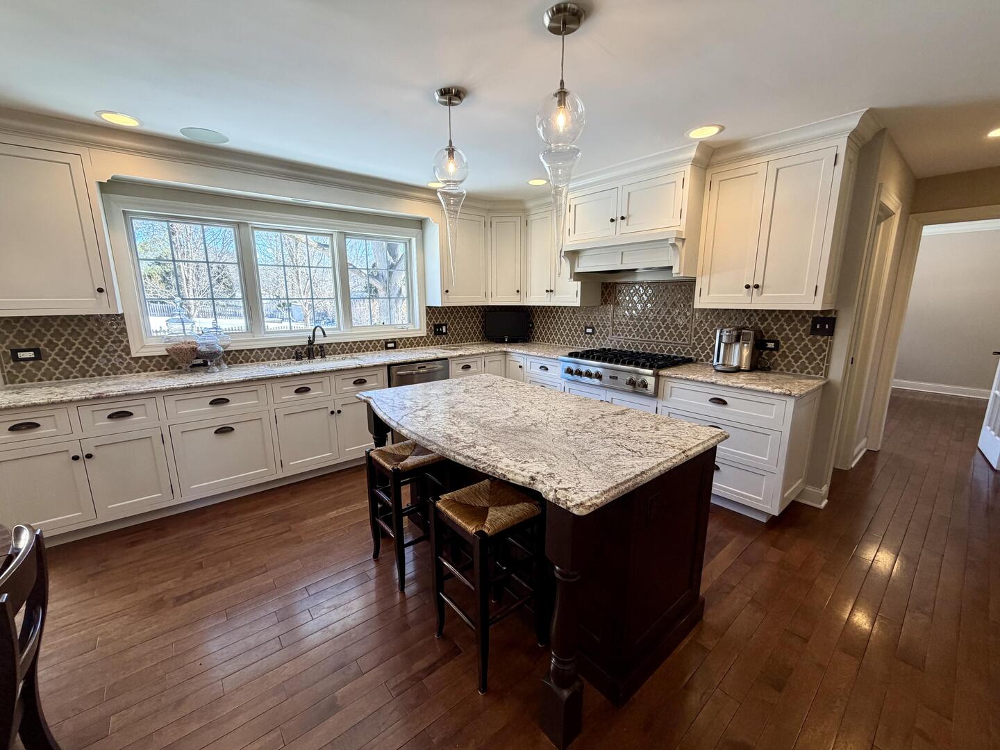 1172 Kenilworth Circle