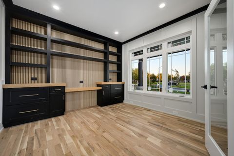 Tiny photo for Frankfort, IL 60423 (MLS # 12532279)