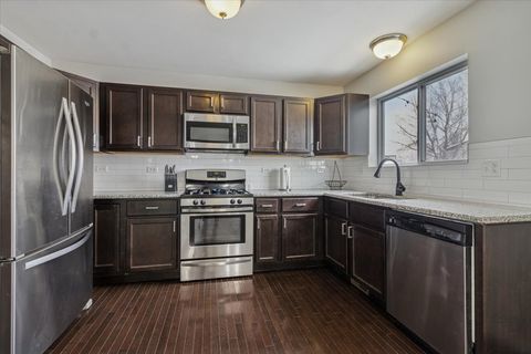 Tiny photo for 1112 Kim Court, Joliet, IL 60431 (MLS # 12522112)