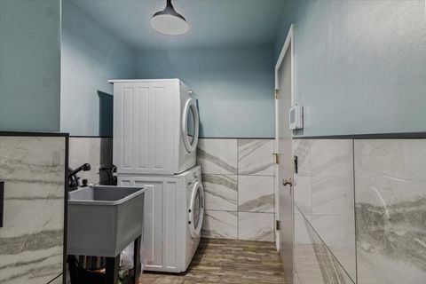 Tiny photo for 1112 Kim Court, Joliet, IL 60431 (MLS # 12522112)