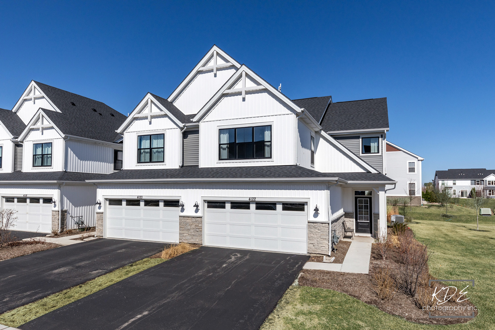 4122 Chelsea Manor Circle