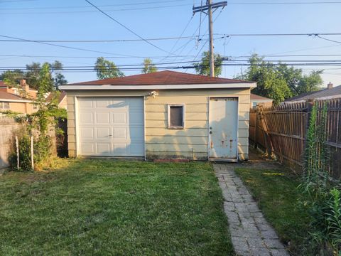 Tiny photo for 3914 Madison Street, Bellwood, IL 60104 (MLS # 12436622)