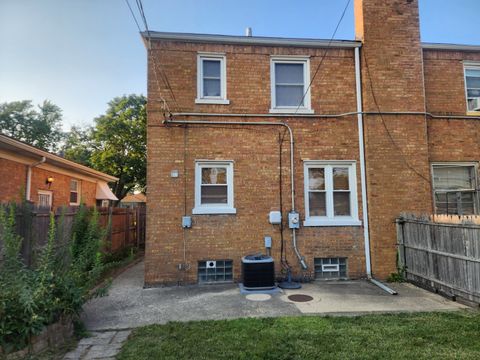 Tiny photo for 3914 Madison Street, Bellwood, IL 60104 (MLS # 12436622)