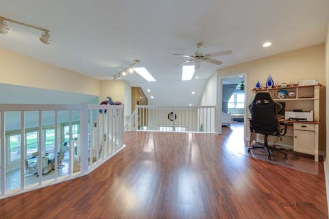 Tiny photo for 287 Willow Parkway, Buffalo Grove, IL 60089 (MLS # 12712802)