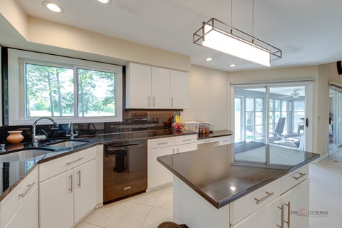 Tiny photo for 287 Willow Parkway, Buffalo Grove, IL 60089 (MLS # 12712802)
