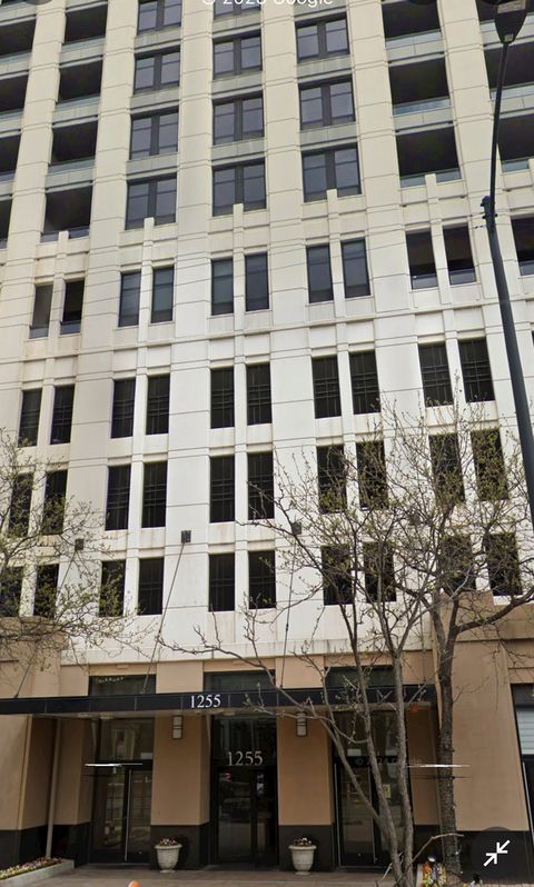 1255 S State Street 905 Chicago IL 60605