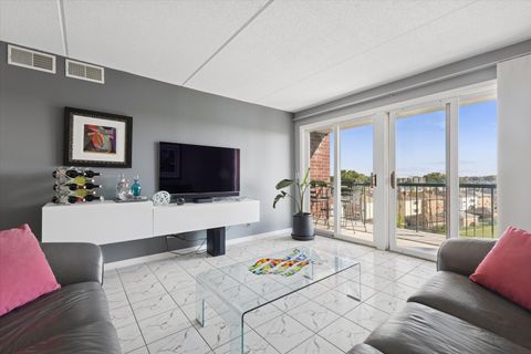 Tiny photo for 8540 W Foster Avenue #504, Norridge, IL 60706 (MLS # 12473718)