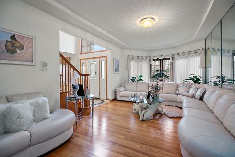 Tiny photo for 321 Royal Oak Drive, Steger, IL 60475 (MLS # 12617815)