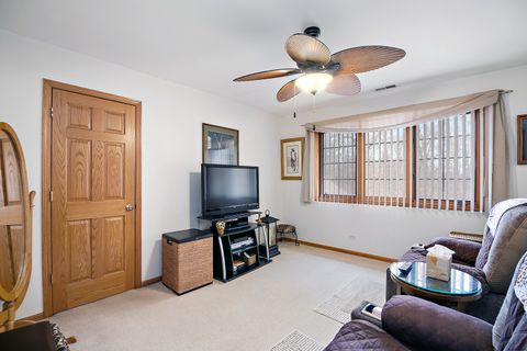 Tiny photo for 321 Royal Oak Drive, Steger, IL 60475 (MLS # 12617815)