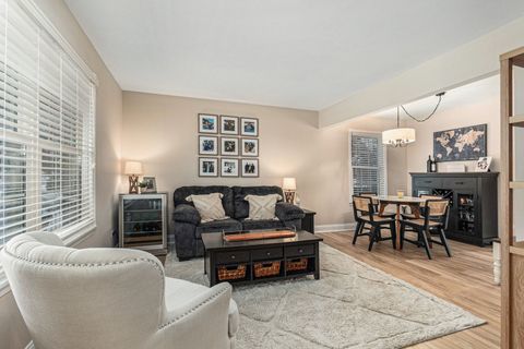 Tiny photo for 178 W Otto Drive, New Lenox, IL 60451 (MLS # 12611948)