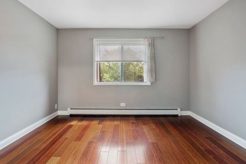 Tiny photo for 493 McHENRY Road #3B, Wheeling, IL 60090 (MLS # 12460270)