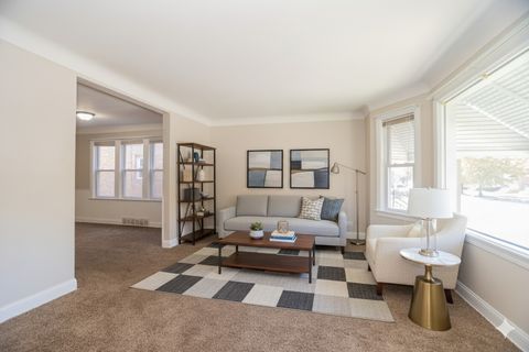Tiny photo for 3307 N Nottingham Avenue, Chicago, IL 60634 (MLS # 12514889)