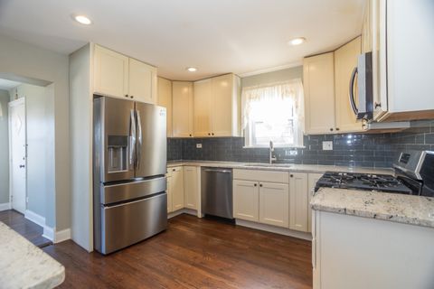 Tiny photo for 3307 N Nottingham Avenue, Chicago, IL 60634 (MLS # 12514889)