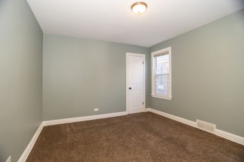 Tiny photo for 3307 N Nottingham Avenue, Chicago, IL 60634 (MLS # 12514889)