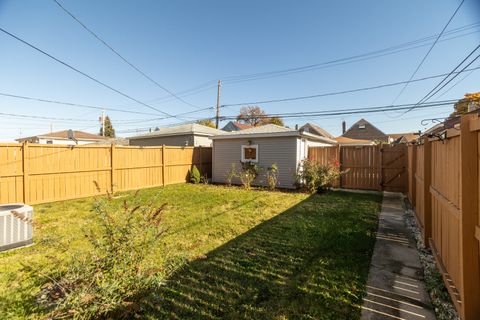 Tiny photo for 3307 N Nottingham Avenue, Chicago, IL 60634 (MLS # 12514889)