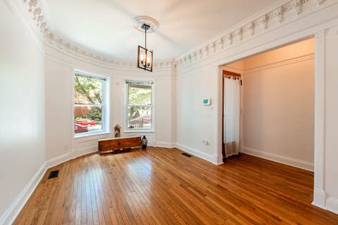 Tiny photo for 5403 S Greenwood Avenue, Chicago, IL 60615 (MLS # 12697117)