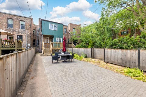 Tiny photo for 5403 S Greenwood Avenue, Chicago, IL 60615 (MLS # 12697117)