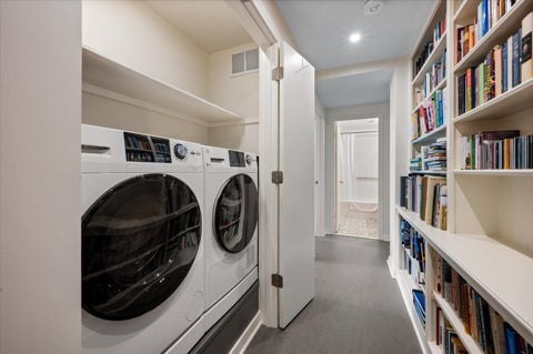 Tiny photo for 1508 Hinman Avenue #6C, Evanston, IL 60201 (MLS # 12775457)