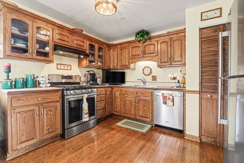 Tiny photo for 13124 Forestview Lane, Crestwood, IL 60418 (MLS # 12684103)