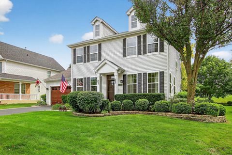 Photo of 296 Foxford Drive, Cary, IL 60013 (MLS # 12498036)