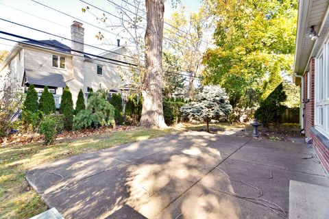 A home in Skokie