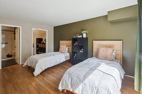 Tiny photo for 110 S Dunton Avenue #2A, Arlington Heights, IL 60005 (MLS # 12687976)