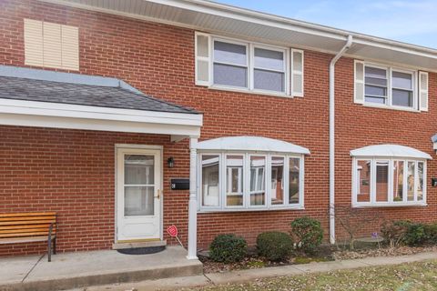 Photo of 509 Barnsdale Road #C, La Grange Park, IL 60526 (MLS # 12539331)