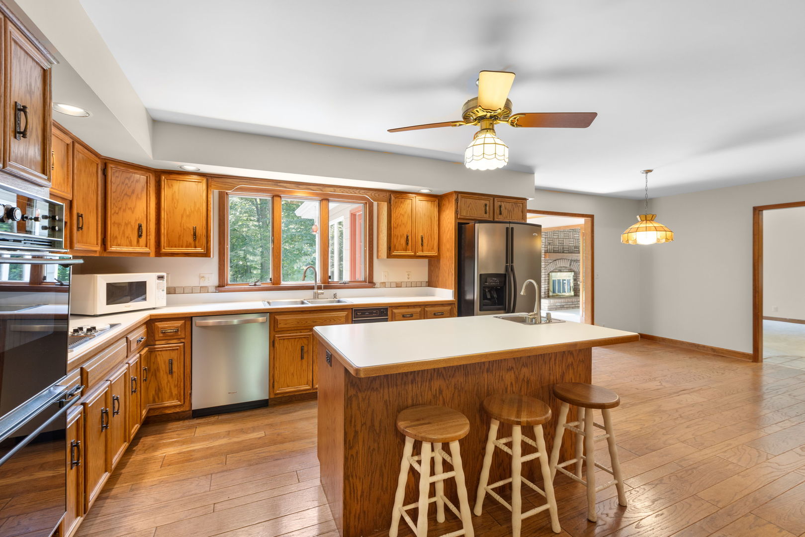 37W305 Crane Road