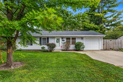Photo of 1301 Westfield Drive, Champaign, IL 61821 (MLS # 12718312)