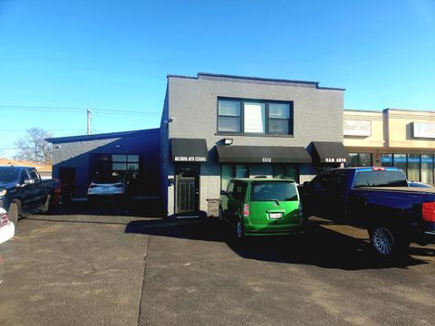 5512 W 79th Street Burbank IL 60459