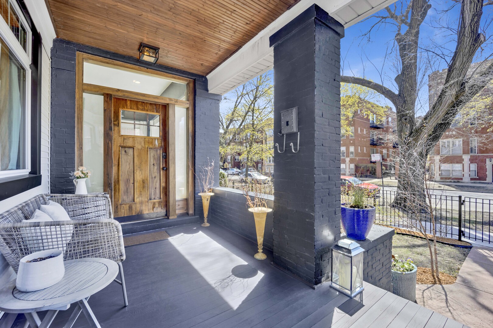 1256 W Granville Avenue