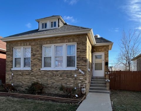 11815 S Hale Avenue Chicago IL 60643