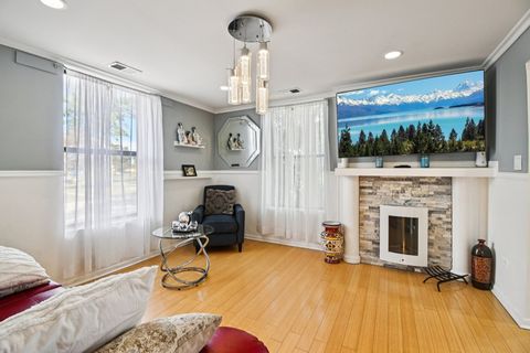 Tiny photo for 406 Oak Street #1E, Maywood, IL 60153 (MLS # 12485424)
