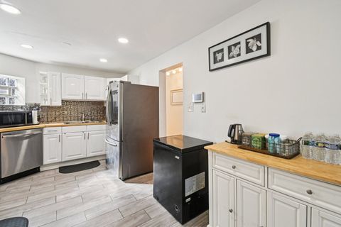 Tiny photo for 406 Oak Street #1E, Maywood, IL 60153 (MLS # 12485424)