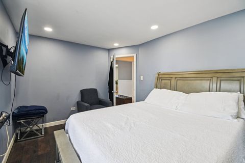 Tiny photo for 406 Oak Street #1E, Maywood, IL 60153 (MLS # 12485424)