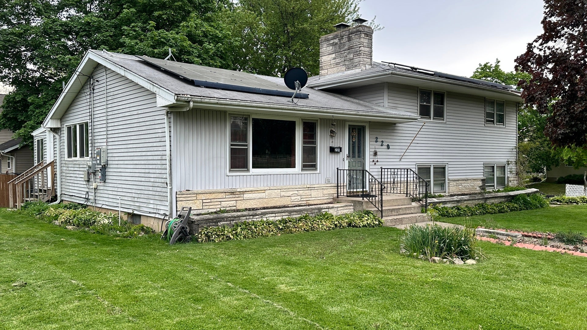 220 Beacon Drive