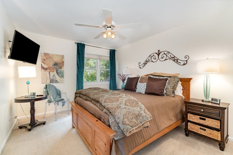 Tiny photo for 565 Blackberry Ridge Drive, Aurora, IL 60506 (MLS # 12676216)