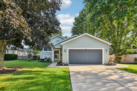 Photo of 256 Meadows Drive, Sugar Grove, IL 60554 (MLS # 12757482)