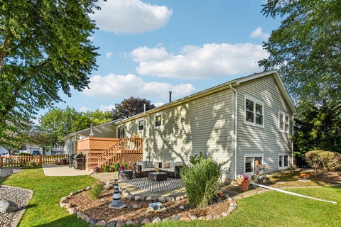 Tiny photo for 256 Meadows Drive, Sugar Grove, IL 60554 (MLS # 12757482)