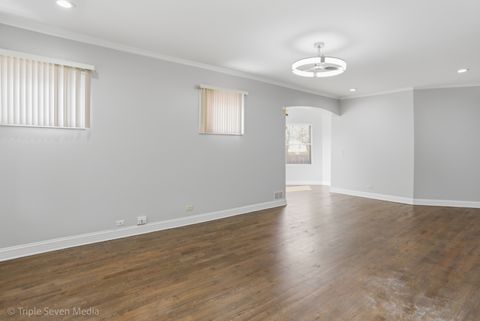 Tiny photo for 11326 S Parnell Avenue, Chicago, IL 60628 (MLS # 12626530)
