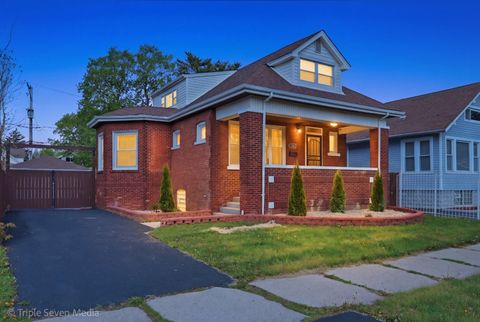 Tiny photo for 11326 S Parnell Avenue, Chicago, IL 60628 (MLS # 12626530)