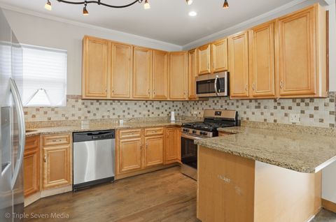 Tiny photo for 11326 S Parnell Avenue, Chicago, IL 60628 (MLS # 12626530)