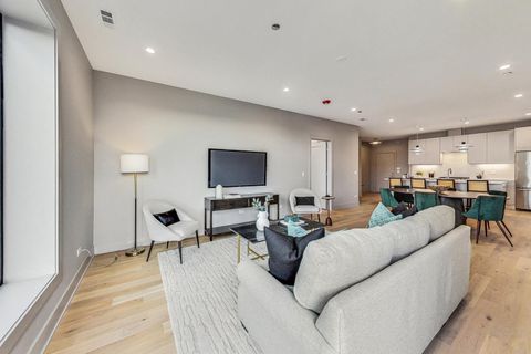 Tiny photo for 1317 N Western Avenue #503, Chicago, IL 60622 (MLS # 12551923)