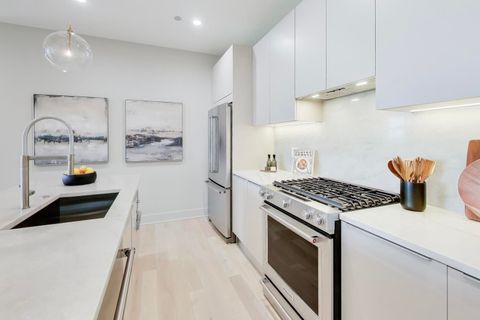 Tiny photo for 1317 N Western Avenue #503, Chicago, IL 60622 (MLS # 12551923)