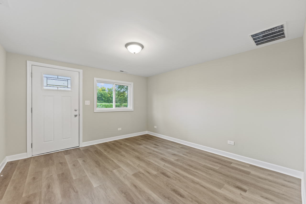335 W Grove Street